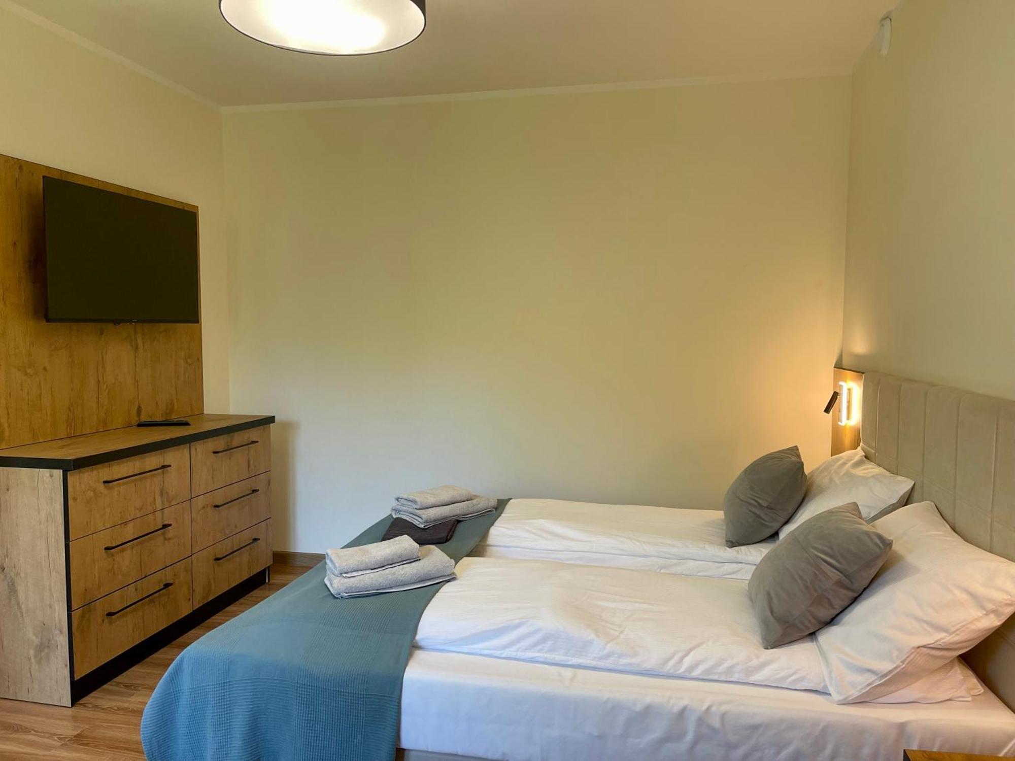 Apartamenty Marsyl Jastrzębia Góra Екстериор снимка